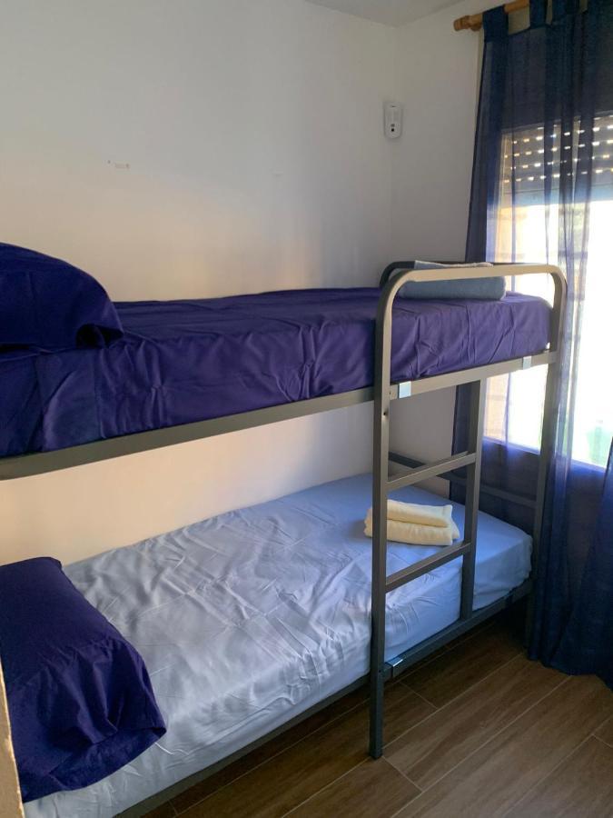 Cosy Apartment In L Escala, 7 Mins Walk To The Closest Beach, Riells L' Escala Екстериор снимка